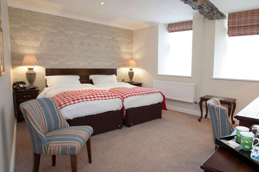 The Fleece At Cirencester Pokoj fotografie A room at the hotel